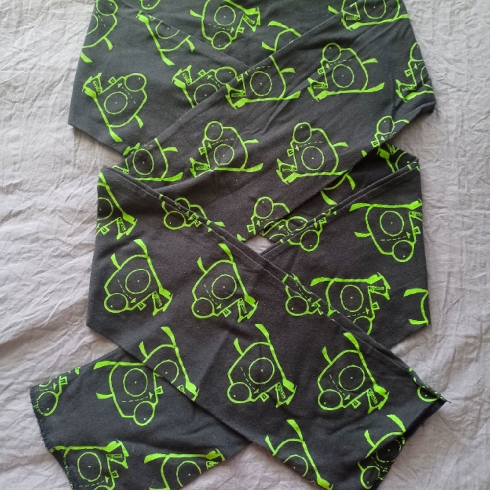 Hot Topic Invader Zim Gir Mighty Fine Scarf